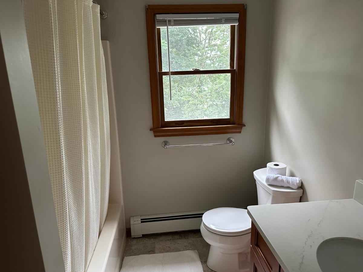 Room In Single Family House - Suburban Neighborhood In בוסטון מראה חיצוני תמונה