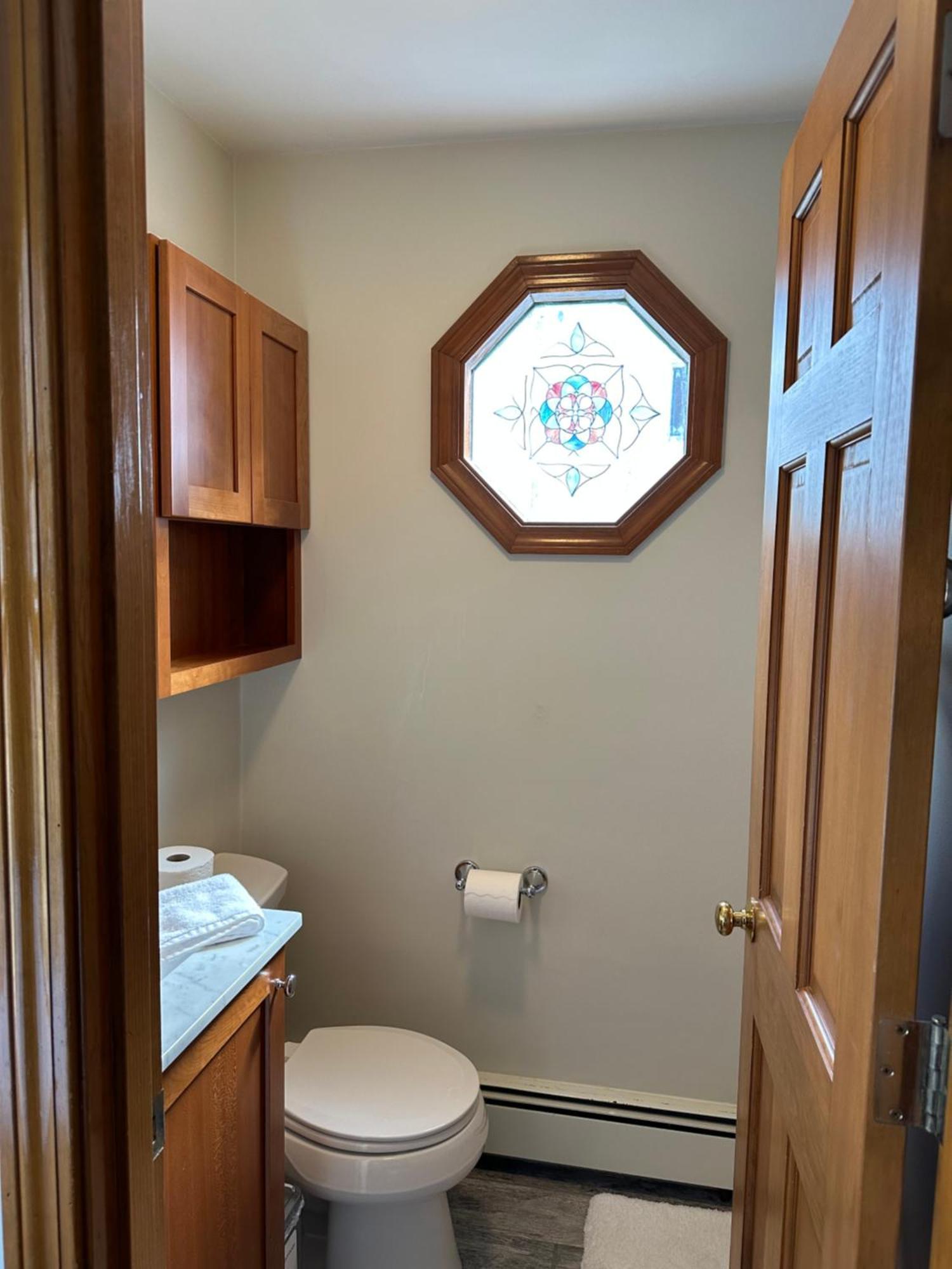 Room In Single Family House - Suburban Neighborhood In בוסטון חדר תמונה